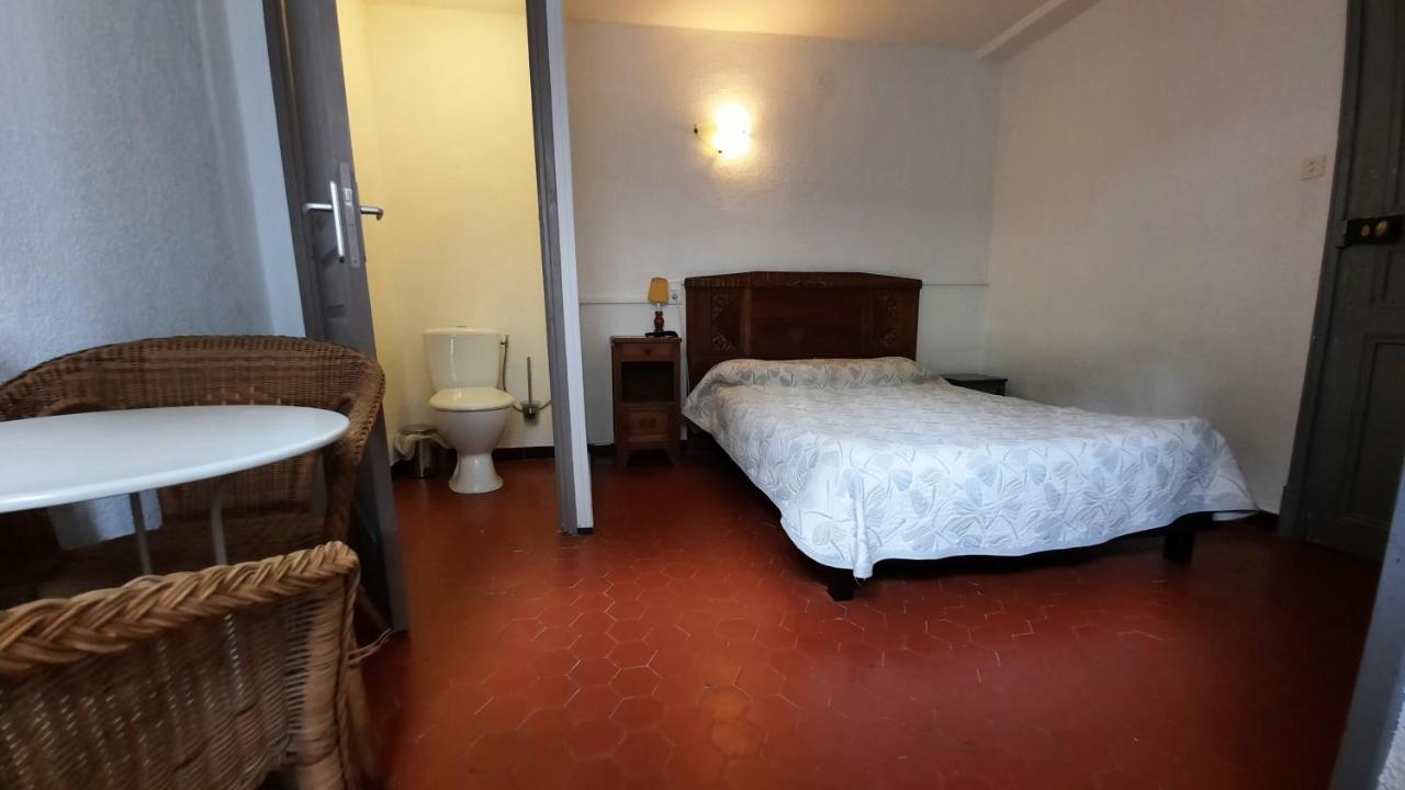 Du Hotel